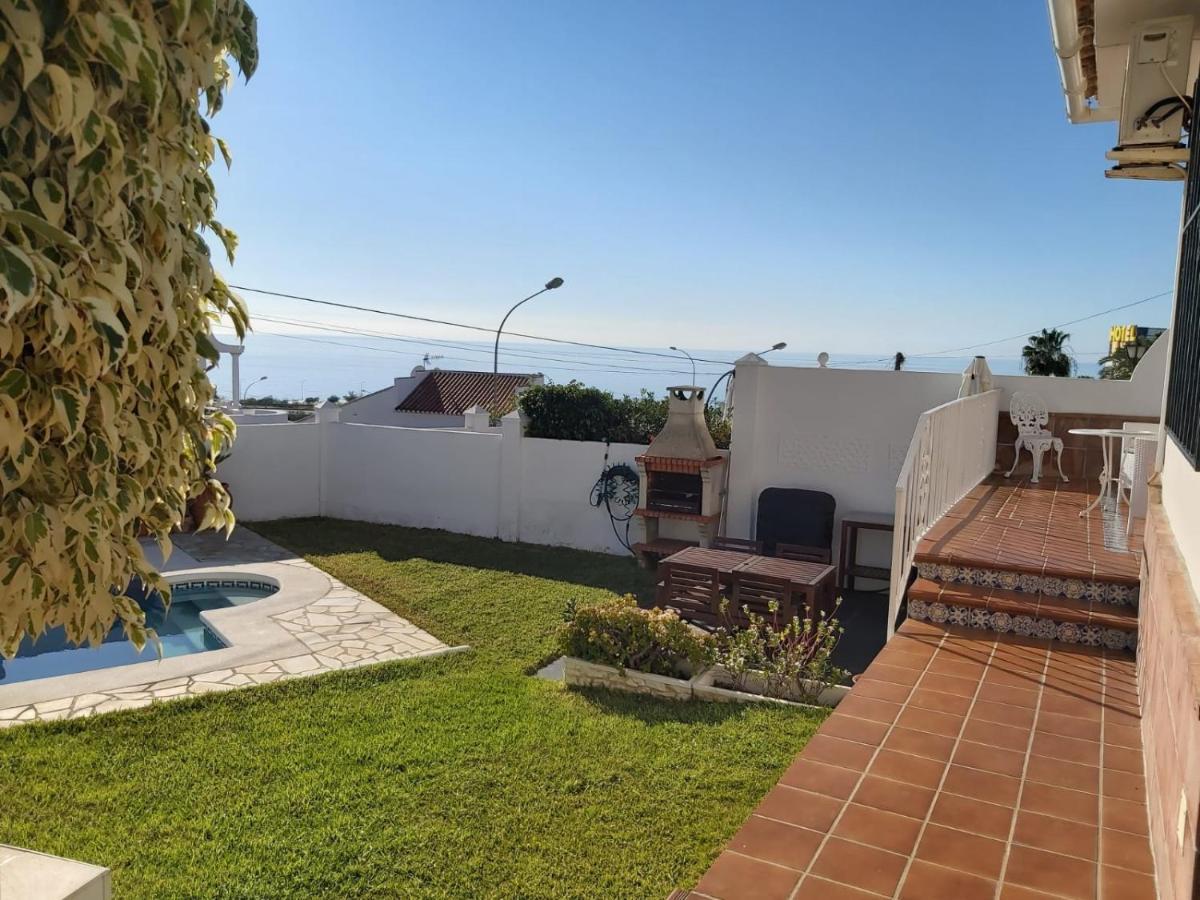 Villa - Zeezicht, Zwembad Nerja Exteriér fotografie