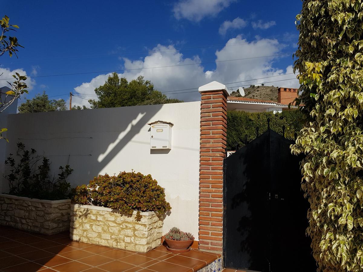 Villa - Zeezicht, Zwembad Nerja Exteriér fotografie