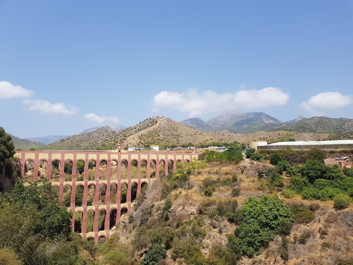 Villa - Zeezicht, Zwembad Nerja Exteriér fotografie